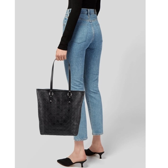 Salvatore Ferragamo Black Tote Bag - Picture 2 of 10